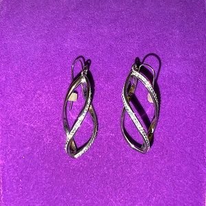 Custom fashion jewelry